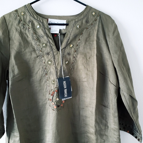 🌺 Linen tunic studded and embroidered green army size small 🌺 - Picture 2 of 9